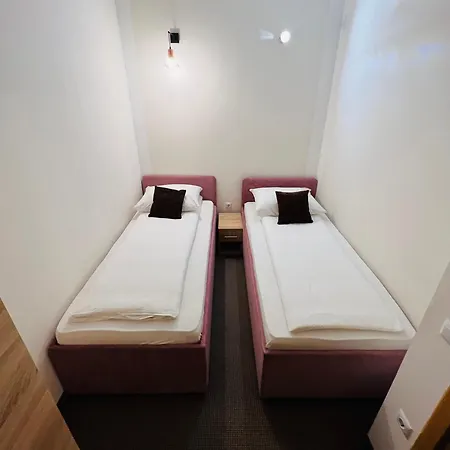 Stan Na Dan / Rent-a-flat Per Day Apartment Bugojno